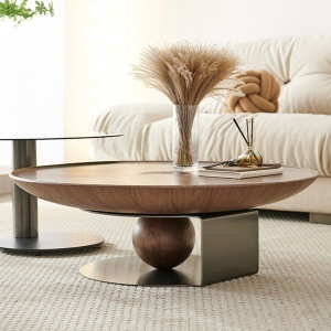 Set de mese de cafea Pureview din lemn de nuc și oțel galvanizat, cu design modern și finisaje premium. Eleganță naturală și str