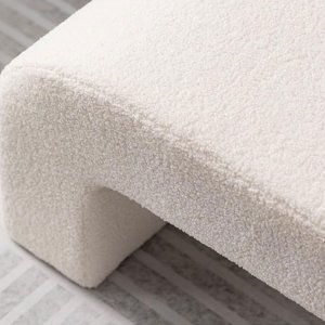 Bancă Lamb Wood Boucle – Tapițerie Boucle Alb, Cadru Lemn Masiv | Homedit