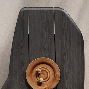 Măsuță de cafea Timber din lemn de stejar roșu – design natural, disponibilă pe Homedit