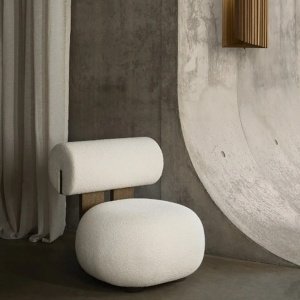 Scaun design Ottawa – boucle premium și lemn de nuc | Homedit