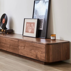 Consolă TV Shape Wood din lemn masiv cu 3 sertare | Homedit