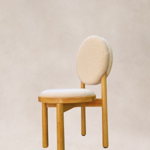 Scaun din lemn masiv Donut plus, tapiterie boucle, 87 x 44 x 48 cm, Homedit
