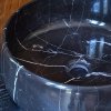 Lavoar rotund Petro din marmură naturală neagră cu inserții albe | Homedit