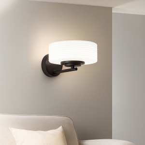 Aplica de perete Capri din sticlă și metal, 25×15 cm | Homedit