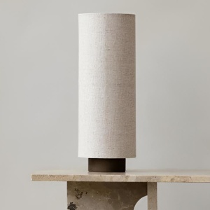 Lampă de podea Cotton din lemn masiv și abajur textil – Homedit