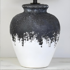 Lampa de masă Crown din ceramică cu abajur textil | Homedit