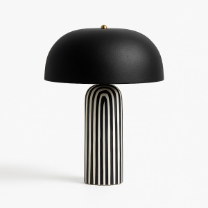 Lampă Zebra – Design Modern cu Bază în Dungi și Abajur Textil | Homedit