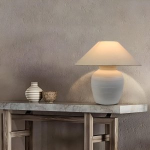 Lampă de masă Grid din ceramică cu abajur textil – design modern 48x50 cm