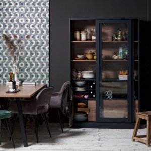 Bibliotecă Pines din lemn masiv de pin – design modern cu uși din sticlă