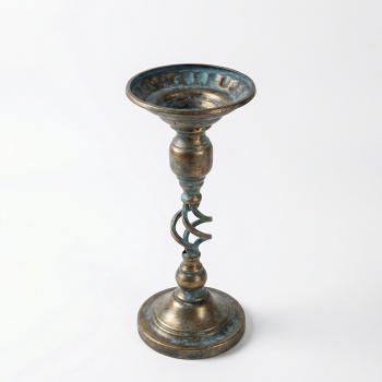 Sfeșnic decorativ din fier, 16,5 x 16,5 x 38,5 cm  Bry, homedit