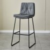 Scaun de bar premium Elevated, Homedit